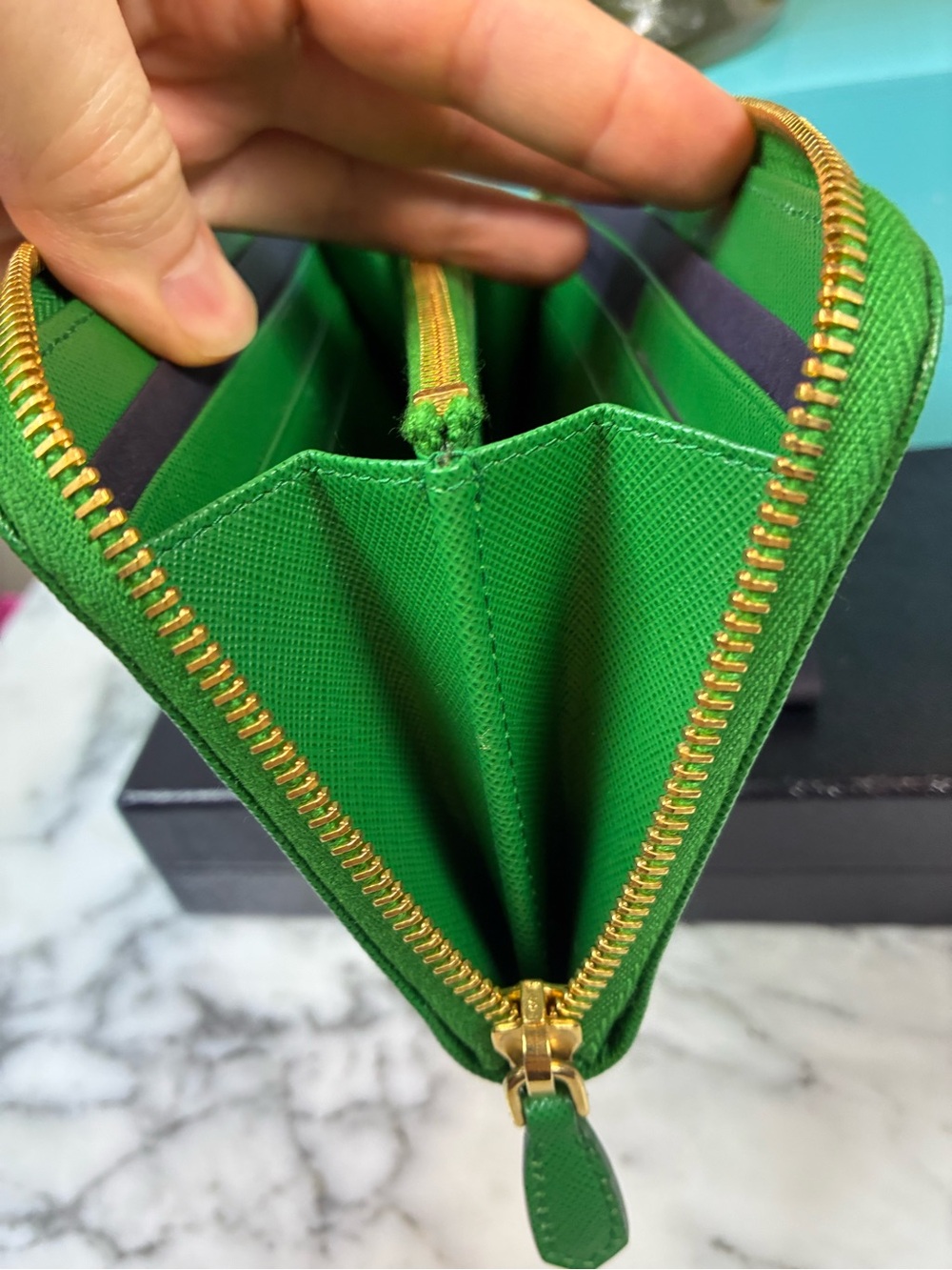 Prada Verde Green Saffiano Leather Zip Around Wallet - NWOT Brand New w/ Box - Picture 12 of 15